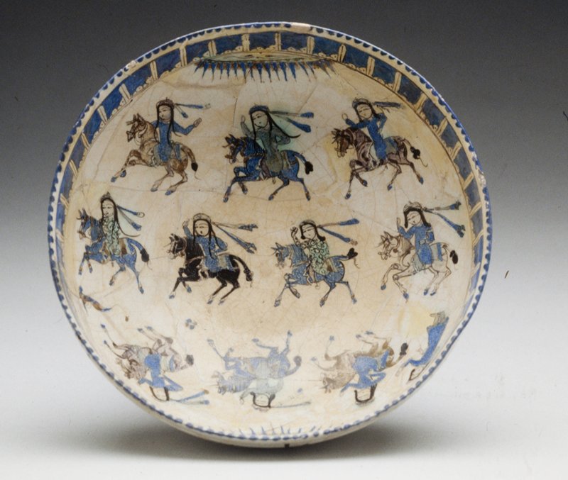 Bowl Depicting Ladies on Horseback