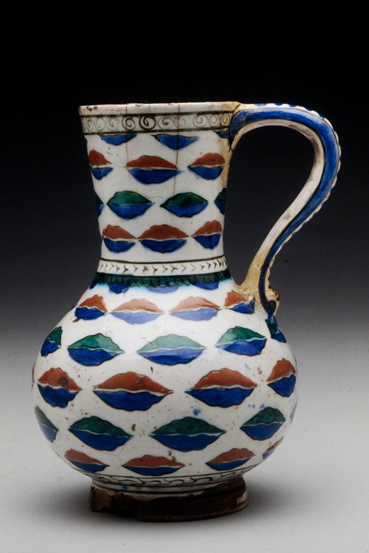 Jug with Cloud Motif