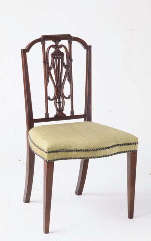 Lyre-back Sheraton side chair