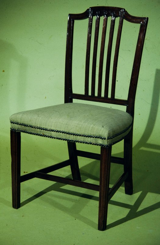 Bar-back side chair
