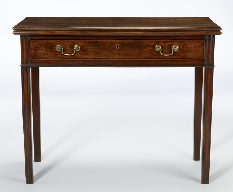 Card table