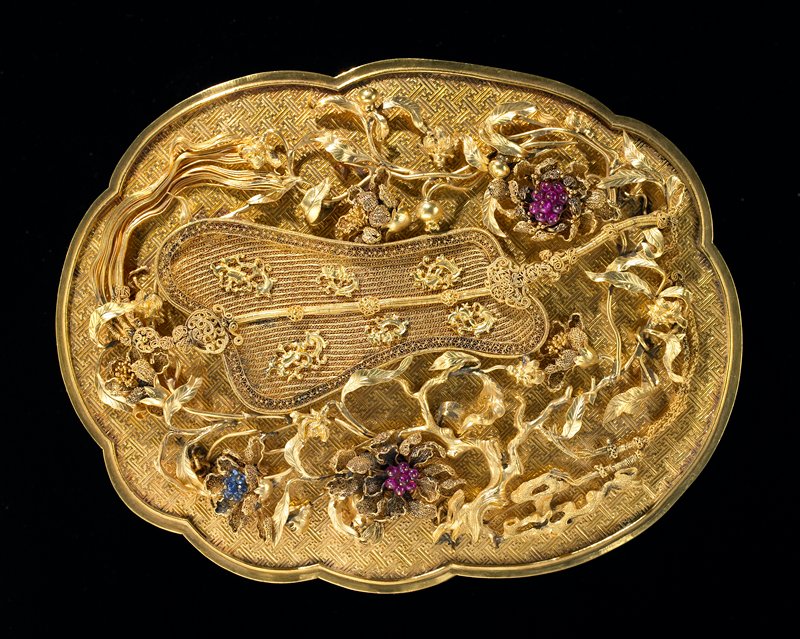 Box with lid