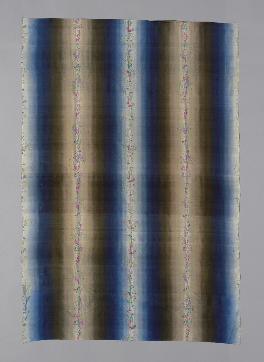 Krone (Crown) (Dress or Furnishing Fabric)